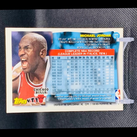 Michael Jordan - Picture 2 of 2